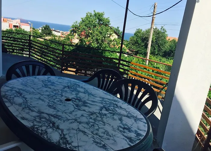 ゲストハウス Petrovi