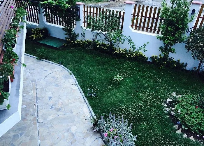 Guest house Petrovi Obzor