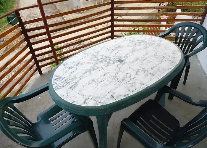 ゲストハウス Petrovi *