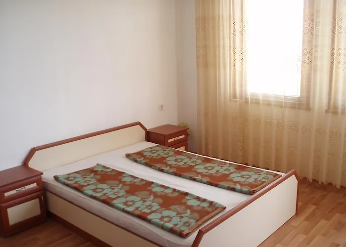 ゲストハウス Petrovi